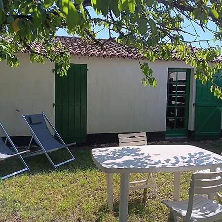 Holiday home Petite Maison A 500m De La Plage, 300m Du Centre - Ideale Pour Sejour A Pied! - Fr-1-476-5 La Faute-sur-Mer