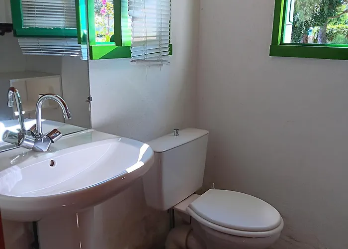 Petite Maison à 500m De La Plage, 300m Du Centre – Idéale Pour à Pied! - Fr-1-476-5 La Faute-sur-Mer